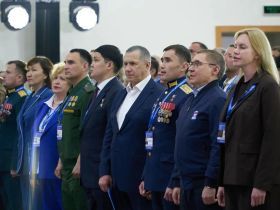 Айсен Николаев принял участие в форуме «Есть результат!» во Владивостоке