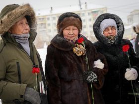 В Якутске почтили память жителей и защитников блокадного Ленинграда