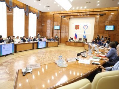 В Якутске обсудили языковую политику и безопасность в рамках всероссийского форума