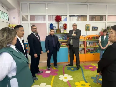 Петр Шамаев ознакомился с работой волонтерских и патриотических организаций Алдана