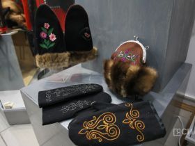 В Якутске открылась персональная выставка Марфы Оконешниковой
