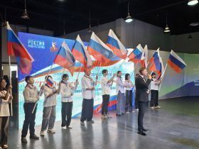 В Якутске прошло торжественное мероприятие «Гордо реет флаг российский…»