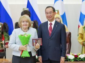 Глава Якутии вручил государственные награды