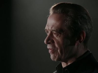 Владимир Машков прочел стихотворение «Звездочка Победы» ко Дню защитника Отечества