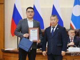 В Якутии чествовали работников и ветеранов жилищно-коммунального комплекса