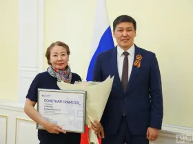 В Якутске вручили награды работникам связи в честь Дня радио