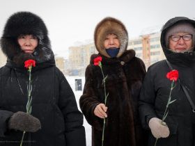 В Якутске почтили память жителей и защитников блокадного Ленинграда