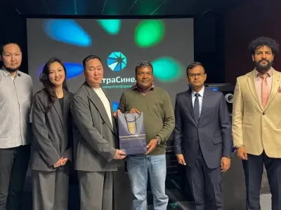 Представителям посольства Индии в России представили якутскую технологию «Экстра Синема»