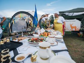 Фоторепортаж с фестиваля-конкурса «Полевая кухня» в Якутске