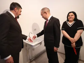 В Нерюнгри дети-сироты получили квартиры в новом доме