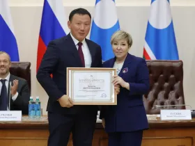 Глава Якутии провел расширенный Совет по местному самоуправлению