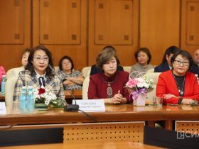 В Якутии вручили государственные награды многодетным матерям