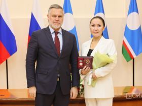 В Якутии вручили государственные награды многодетным матерям