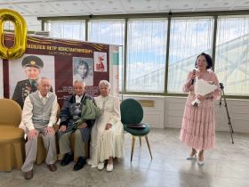 В Якутске отметили 100-летний юбилей ветерана Великой Отечественной войны Петра Яковлева
