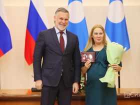 В Якутии вручили государственные награды многодетным матерям