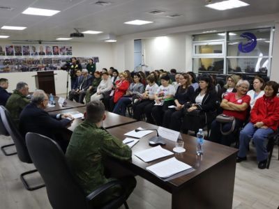 В Якутии семьи участников СВО встретились с представителями власти и воинских частей