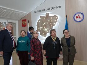 Представители национально-культурных объединений побывали на родине первого президента Якутии
