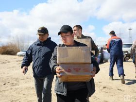 Период межсезонья не повлиял на доставку гумпомощи из Якутии в зону СВО