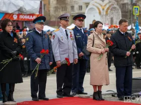 В Якутске провели акцию «Поклонимся великим тем годам» в честь 81-й годовщины Победы