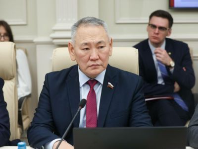 Сахамин Афанасьев рассказал об основах новой государственной языковой политики