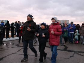 В Якутске прошла акция «Свеча памяти», посвященная 81-й годовщине Победы