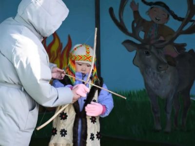 В Тополином новый дошкольный проект помогает растить будущих оленеводов   