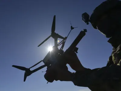 В пункте отбора граждан в Якутске напомнили о требованиях для службы в подразделениях беспилотной авиации