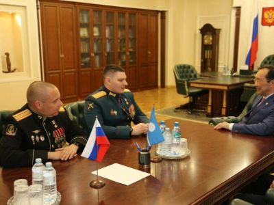 Глава Якутии встретился с участниками второго набора президентской программы «Время героев»