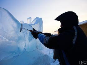 В Якутске стартовал основной этап конкурса ледовых скульптур «Бриллианты Якутии»