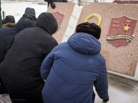 В Якутске почтили память жителей и защитников блокадного Ленинграда