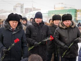 В Якутске почтили память жителей и защитников блокадного Ленинграда
