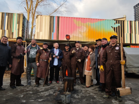 Уникальный метод выплавки железа показали мастера из Якутии на международной выставке в Москве