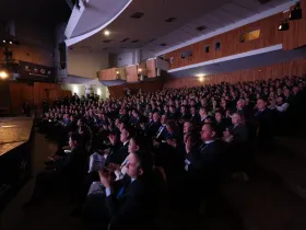 Айсен Николаев напутствовал участников регионального дня форума «Малая Родина – сила России»