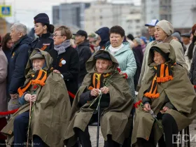 В Якутске провели акцию «Поклонимся великим тем годам» в честь 81-й годовщины Победы