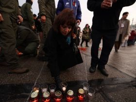 В Якутске прошла акция «Свеча памяти», посвященная 81-й годовщине Победы