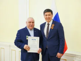 В Якутске вручили награды работникам связи в честь Дня радио