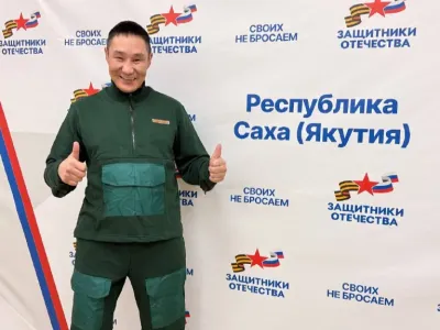 В Якутии ветеран СВО, перенесший ампутацию, получил комплект адаптивной одежды