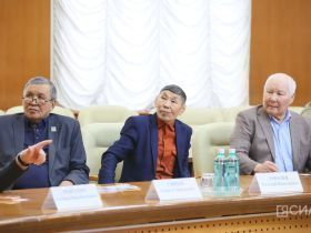 В Якутске отметили 75-летие легендарного борца Александра Иванова