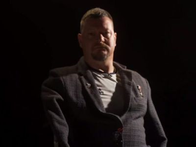 Герой России Максим Бахарев прочитал отрывок из поэмы «Реквием»