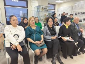 Стенд в честь матерей героев России открыли в Якутске