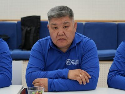 Герой СВО Гаврил Наумов осваивает управление в кадровой программе «Якутия – Земля героев»