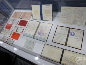 В Якутске открылась выставка «Фея музыки» к 100-летию Февронии Баишевой
