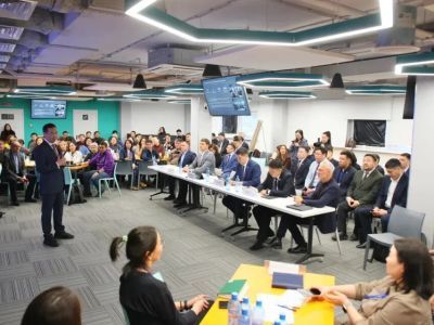 Глава Якутии подвёл итоги стратегической сессии по развитию искусственного интеллекта