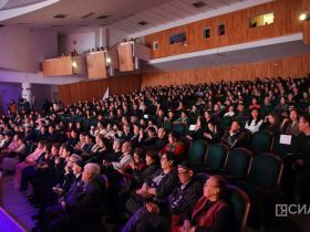 На открытии Декады Олонхо наградили лучших носителей традиционной культуры