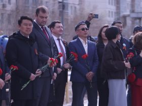 В Якутске почтили память экс-министра связи Александра Борисова