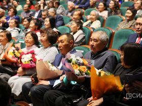 В Якутске отметили лучших поэтов и писателей республики