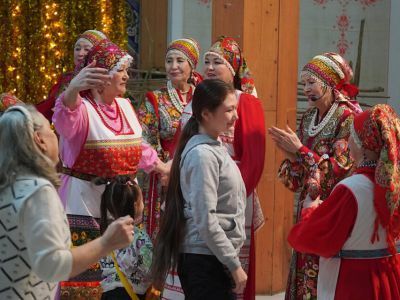 В Якутске отпраздновали Святки фольклорными концертами и обрядами