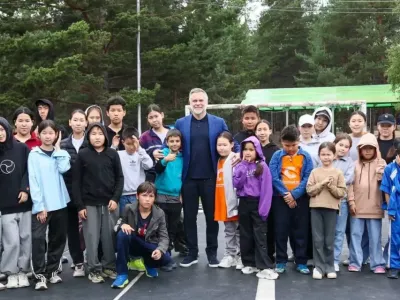 Кирилл Бычков навестил детей из Оймяконского района в лагере «Энергетик»