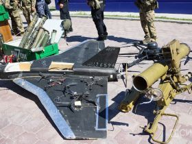 «Один день с полицией»: в Якутске развернули выставку вооружения и спецтехники