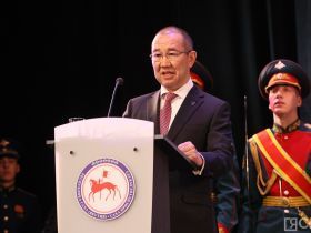 На Антифашистском форуме в Якутске наградили участников специальной военной операции